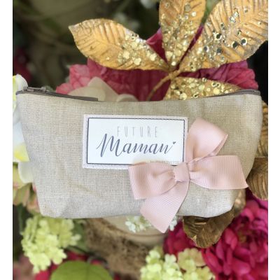 Cadeau Future Maman - Pochette en lin brillant, noeud rose et texte "Future Maman"