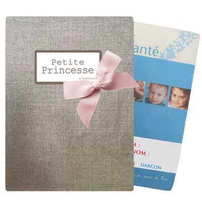 Protège Carnet de santé  personnalisé - "Petite Princesse" - Lin brillant