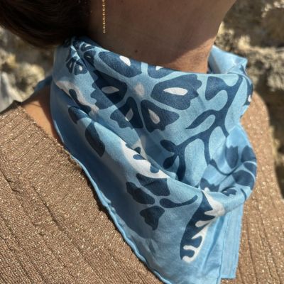 Les belles Vagabondes - mini foulard en soie de très belle qualité